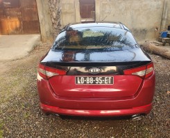 A venda Kia óptimo em bom estado