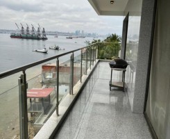 A venda Edifício de 4 andares sito na cidade FmEly