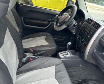 A venda TOYOTA Quadradinho