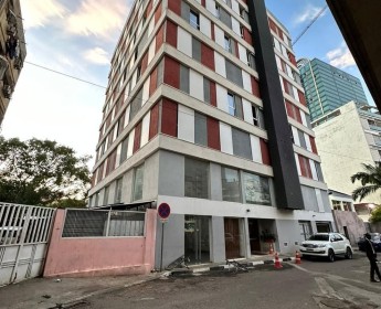 A venda Apartamentos T1, no edifício Coqueiro Prestige (Prédio novo).