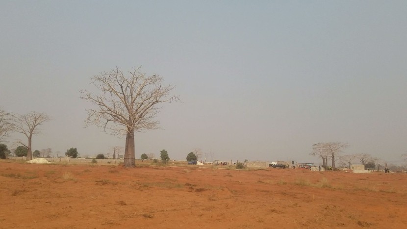 Terreno de 2 hectares, no Zango 5000