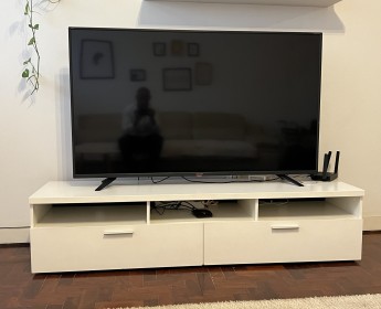 A venda TV Sharp Smart 65 polegadas