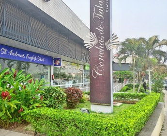 A venda Loja de 155m2º, no Comercial Conchas, em Talatona.