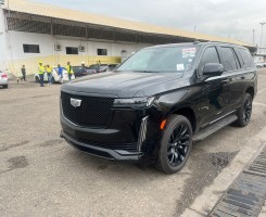 A venda CADILLAC ESCALADE