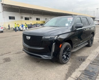A venda CADILLAC ESCALADE