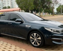 A venda Kia K5 Como Novo