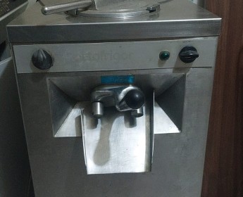 A venda Máquina de Gelado Italiano