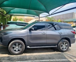 A venda Fortuner diesel novo H p