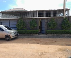 A venda Vende-se vivenda T4