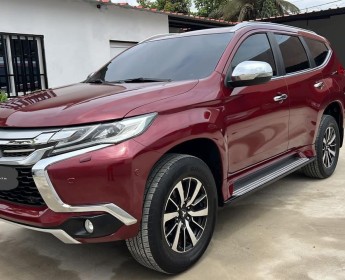 A venda Mitsubishi Montero H r1
