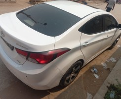 A venda Hyundai Elantra