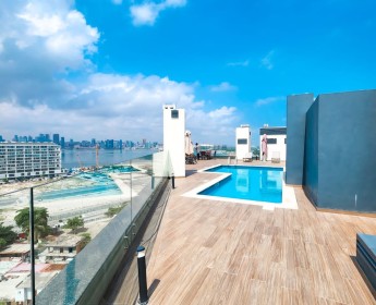 A venda Loft, no edifício Ocean Corner, Ilha de Luanda.