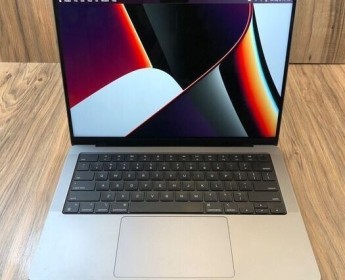 A venda Apple Macbook Pro 14" M1 Pro Space Grey 512GB SSD 16GB RAM