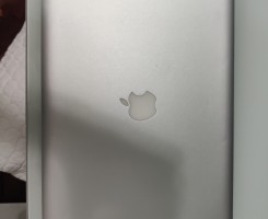 A venda MacBook Pro 2010 15"