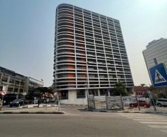 A venda Apartamento T2, no edifício Kaluanda, em Ingobotas, Luanda.