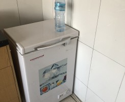 A venda Arca 80 litros nova