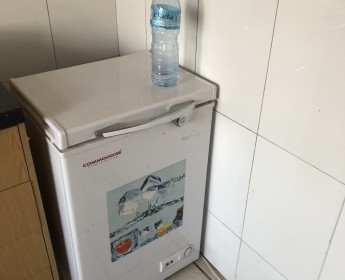 A venda Arca 80 litros nova