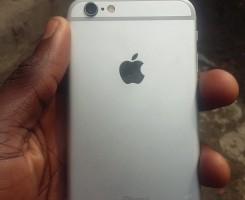 A venda IPhone 6 Normal