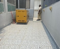 A venda Vivenda T3 na Maianga