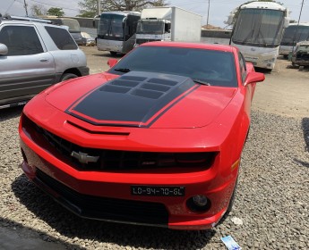 A venda Camaro v8 impecável