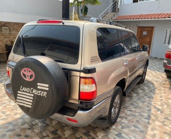 A venda Toyota Land cruiser impecável vx
