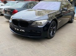 BMW 750 LI M V8 H Start m2