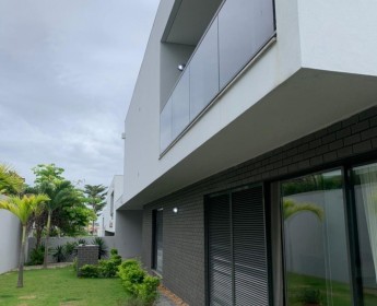 A venda Arrenda se vivendas Mobilada no Condomínio Talatona Gold