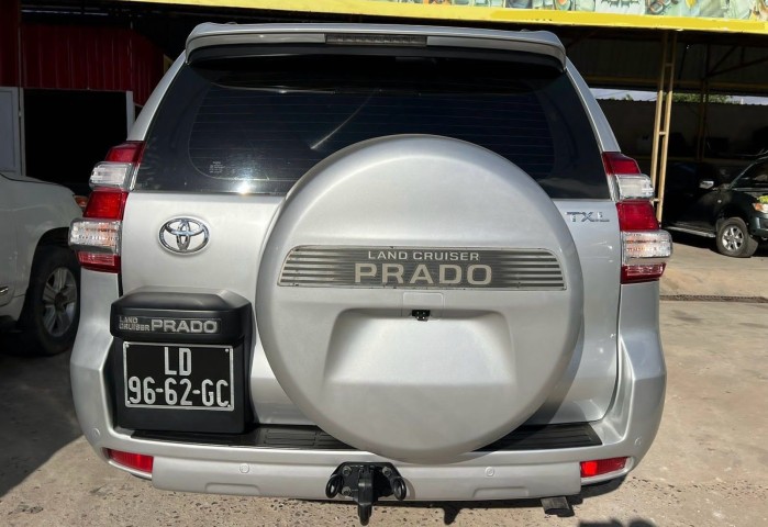 Prado TXL 2015 diesel, bem cuidado p