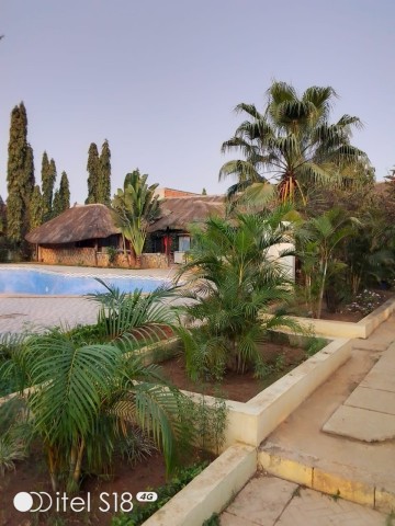 Vende se este Resort Localizado em Luanda Viana