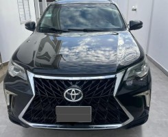 A venda Toyota Fortuner 2.8 H 2019 3n