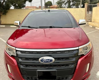 A venda Ford Edge Explorer