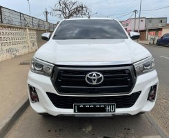 A venda Toyota Hilux novo modelo