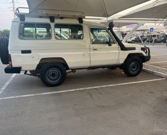 A venda Toyota Land Cruiser Vulgo Chefe Máquina