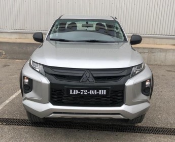 A venda MITSUBISHI L200