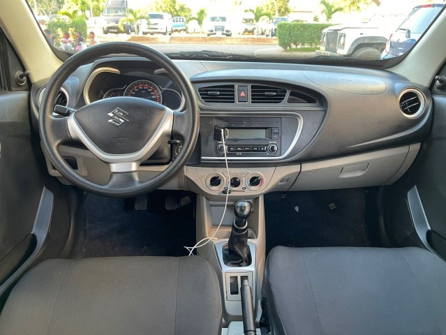 Suzuki Alto disponível