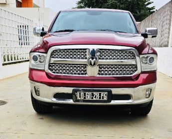 A venda Dodge Ram 1500