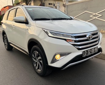 A venda Toyota Rush Start r3