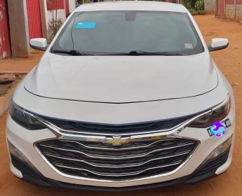 A venda CHEVROLET MALIBU LT