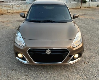 A venda SUZUKI DZIRE