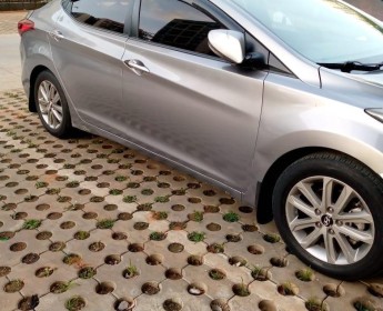 A venda Hyundai Elantra