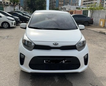 A venda Kia Morning Disponível