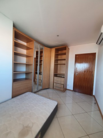 Apartamento T3, mobilado, no Condomínio Mayombe, Talatona.