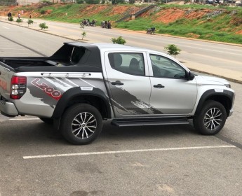 A venda L 200 00Km 2023 diesel automática r3