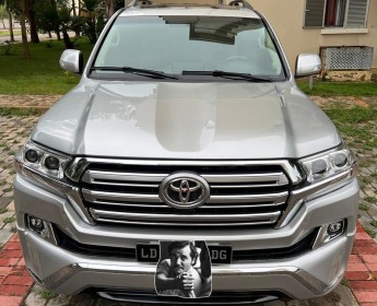 A venda Land Cruiser Vx V8 impecável
