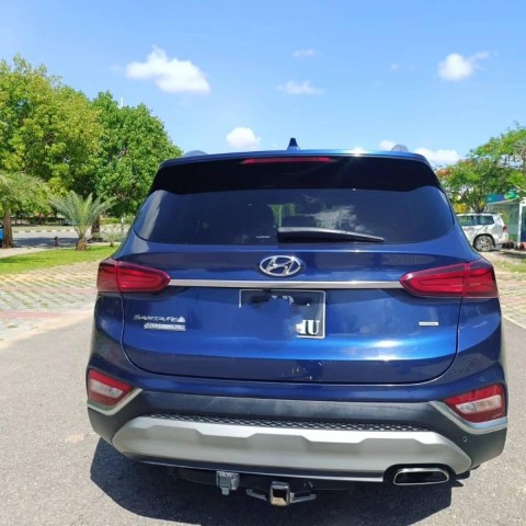 Hyundai Santa Fe semi novinho azul p