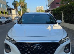 Hyundai Santa Fe 2020 bem cuidado cr
