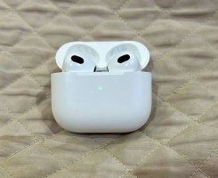 A venda Air Pods Pro 3 Geração