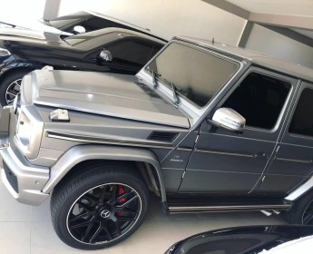A venda MERCEDES BENZ G63 FULL SEMI NOVINHO p