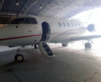 A venda JATO HOWKER 700 IMPECÁVEL p