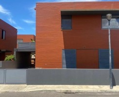 A venda Moradia T3 no condomínio Luanda p